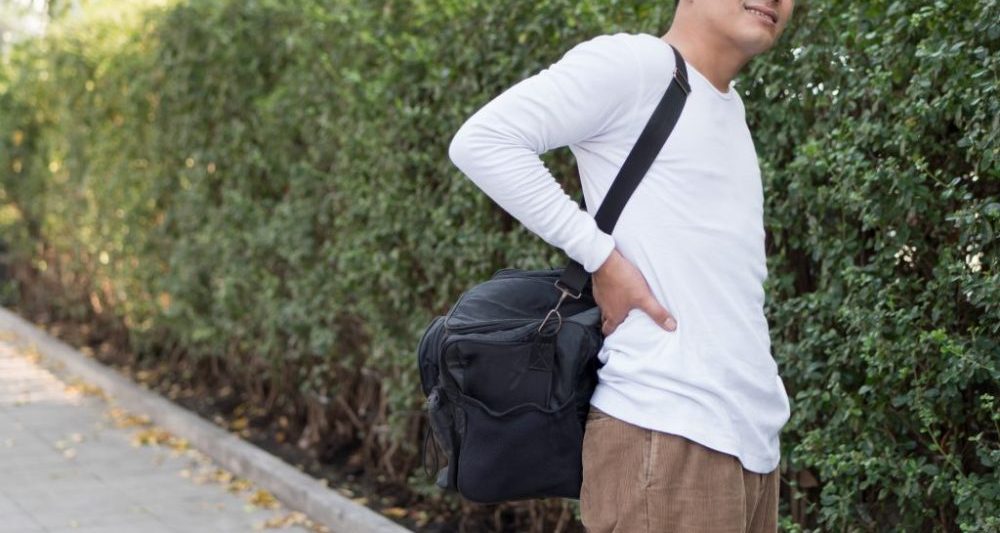 Back Discomfort Travel Tips: Stay Comfortable on Flights and Road Trips This Summer