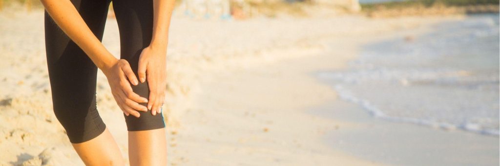 Beach Day Without the Aches: 5 Smart Knee Tips for Summer Activities